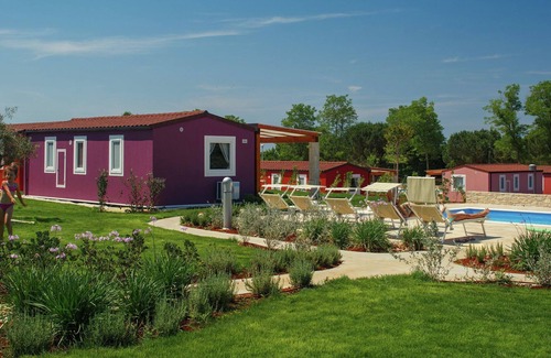Karigador Ski Chalet | Comfortable chalet with 2 bathrooms and WiFi, 8 km from Umag