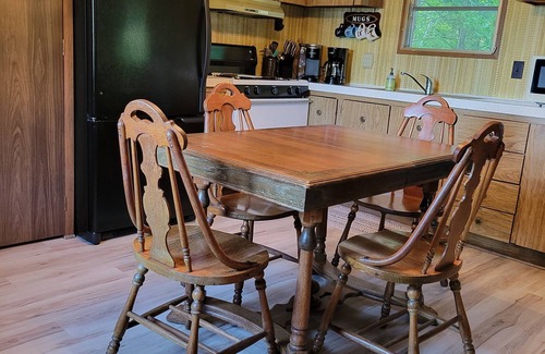 Nevis Cabin | Comfortable & clean cabin on beautiful 3rd Crow Wing Lake in Hubbard County MN.