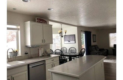 Coeur d'Alene House | Comfortable Coeur d'Alene 6-Bedroom Home!