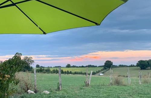 Asnois House | Comfortable countryside gite access to jacuzzi