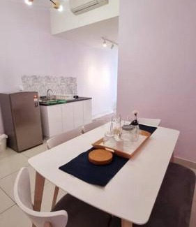 Sungai Buloh Apartment | Comfortable Cozy Apartment Top Floor