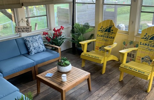 Mason House | Comfortable & cozy home, just 5 minutes from Kings Island and other attractions.