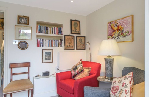 Munster Bed & Breakfast | Comfortable double bedroom with ensuite bathroom, sitting room & roof terrace