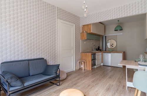 Decre-Cathedrale Apartment | Comfortable flat in the heart of Nantes