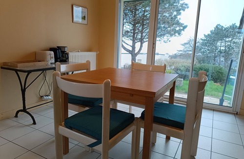 Barneville-Carteret House | Comfortable accommodation combining calm sea view.