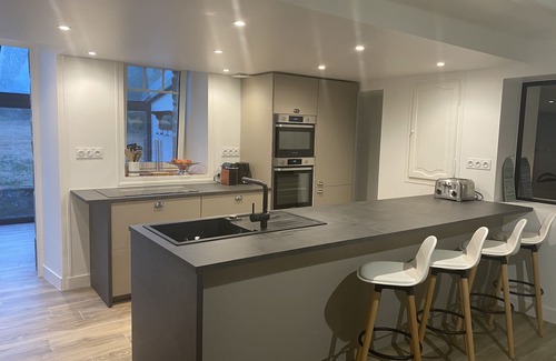Blainville-sur-Mer House | COMFORTABLE HOUSE CLOSE TO ALL AMENITIES