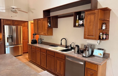Equestrian Custom Estates House | Comfortable Furnished Room in Sunny Phoenix