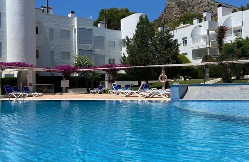 Puerto de Pollensa Apartment | Comfortable ground floor air-conditioned apartment off the Famous Pine Walk