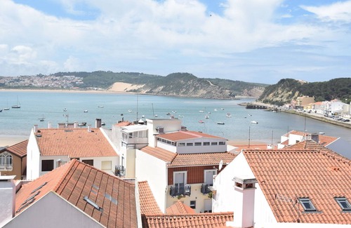 Salir do Porto House | Comfortable holiday home within walking distance of the bay of São Martinho