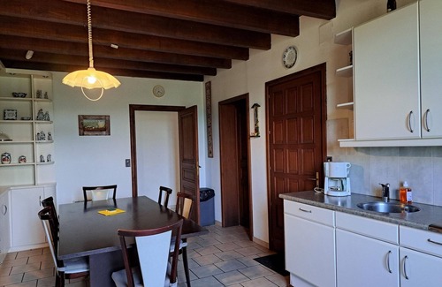 Vieure House | Comfortable holiday home with spacious garden