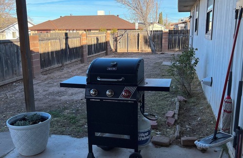 Alamogordo House | Comfortable home in Alamogordo