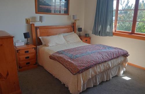 Oamaru House | Comfortable home on South Hill