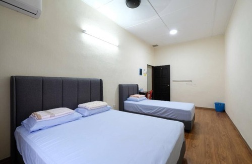Central Seberang Perai House | Comfortable Homestay in perai