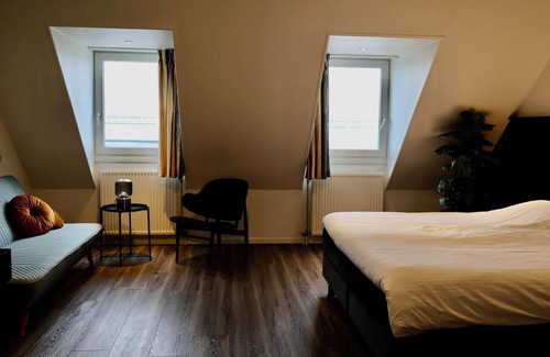Appeltern Hotel | Comfortable hotel room with stunning views, modern amenities, and a relaxing atmosphere in the Land of Maas and Waal.