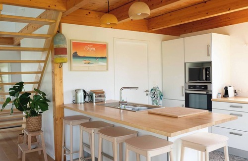 Landeda House | Comfortable house 5 minutes walk from Ste Marguerite beach and GR 34 trails