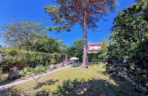 Epinay-sur-Orge Villa | Comfortable house 45m2, 20 min to Paris with BBQ and shared private garden