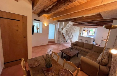 Vic-Fezensac House | Comfortable house in thriving town