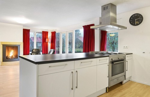 Midlaren House | Comfortable house in a wooded holiday park