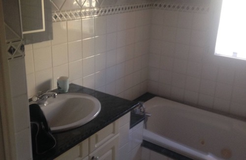 Quartier Croix-Daurade House | Comfortable house with swimming pool