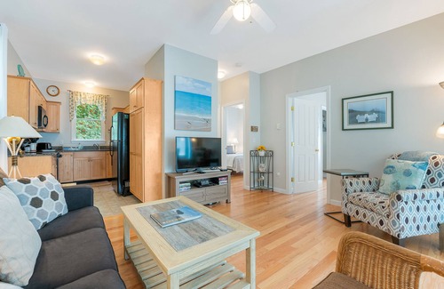 Ogunquit - Wells Cottage | Comfortable, immaculate and well-furnished cottage at Summer Village!