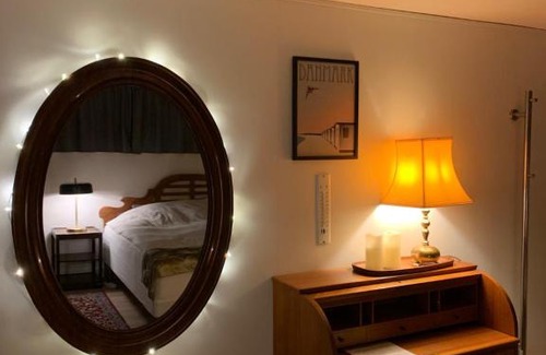 Copenhagen House | Comfortable Large Room King S bed near CPH centre