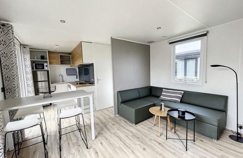 Jullouville-les-Pins House | Comfortable Mobile Home, 200m from Beach, 2BR, Pool & Parking Included