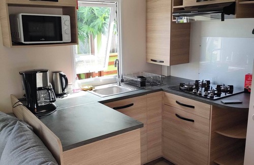 Lattes House | Comfortable mobile-home rental in a 4* campsite, Le lac des rêves.