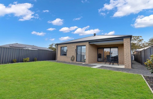 Paynesville House | Comfortable, modern, and close to everything Paynesville has to offer