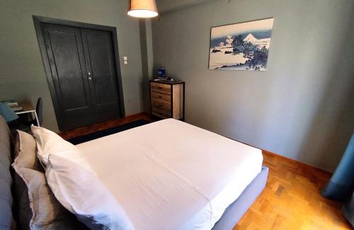 Athens Apartment | Comfortable Modern Entire House near the center of Athens-Blue Serenity