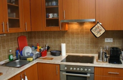 Ujlipotvaros Apartment | Comfortable new apartment with underground parking and free WiFi