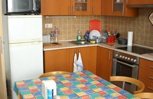 Ujlipotvaros Apartment | Comfortable new apartment with underground parking and free WiFi