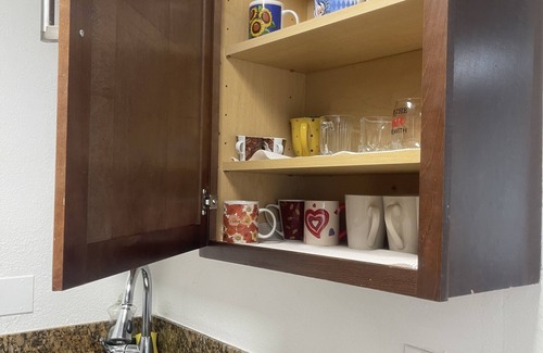 Anaheim Colony Historic District Apartment | Comfortable nice big studio. With full kitchen