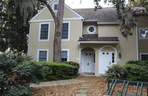 Shipyard Plantation Villa | Comfortable, Quiet, Dog-friendly 2BR Evian Villa! Owner managed! Great rates!