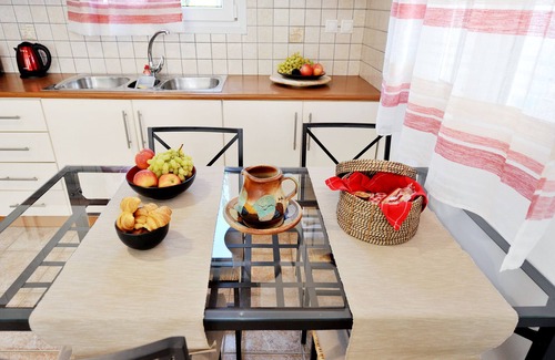 Adamas House | Comfortable, Quiet Home. Mistral Maisonette. Milos, Adamas.