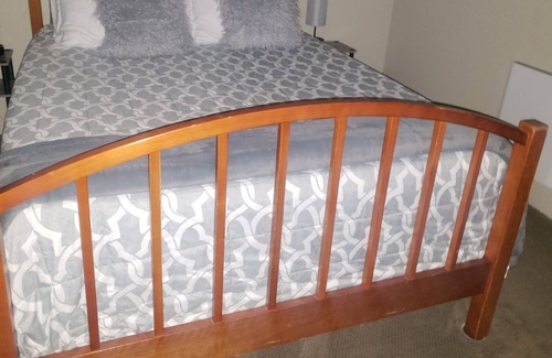 Everett Apartment | Comfortable & Quiet Home Away From Home