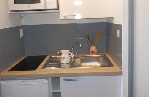 Beaux Arts-Boutonnet Apartment | Comfortable, quiet studio in Montpellier.
