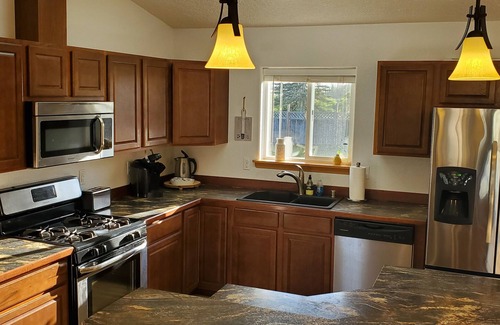 Kalifornsky House | Comfortable Ranch