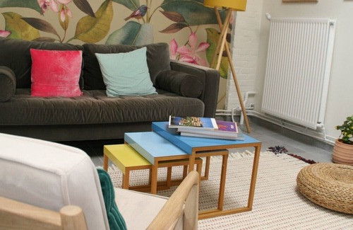 Marcq-en-Baroeul Apartment | Comfortable renovated apartment with garden 5min tram