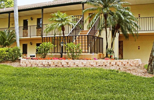 Joel Apartment | Comfortable Resort Condos in Lehigh Acres, Florida