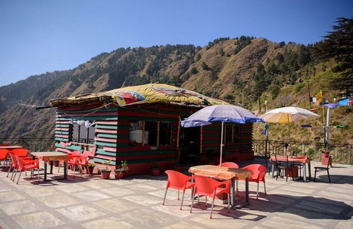 Bullawala House | Comfortable Room on Secluded Mountains