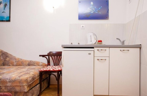 Petrovac Apartment | Comfortable Stay with Sea View in Petrovac - Studio with External Bathroom 2