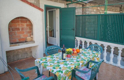 Petrovac Apartment | Comfortable Stay with Sea View in Petrovac - One Bedroom Apartment 3