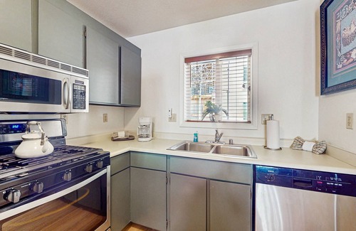 Taos Ski Valley Condo | Comfortable ski-in/ski-out, creekside condo, with gas stove, soaking tub, WIFI