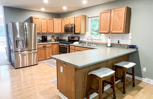 Harbor Springs House | COMFORTABLE & SPACIOUS Home in Harbor Springs - Minutes from the Ski Hills!