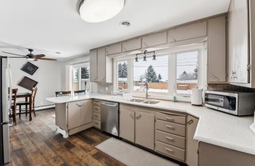 Cheyenne House | Comfortable & Spacious 3BR Home in Cheyenne home