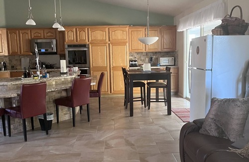 Lancaster House | Comfortable & spacious room in a family home. New furniture. Safe neighborhood!