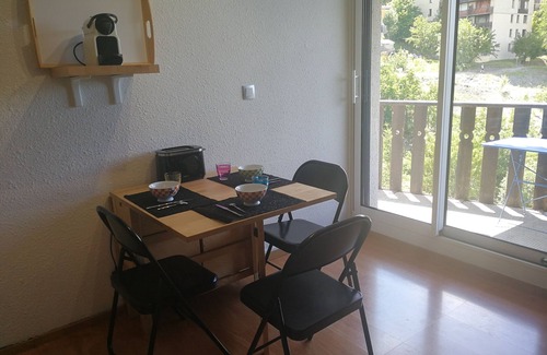 Pra Loup Apartment | Comfortable Studio Praloup 1600 at the foot of the slopes