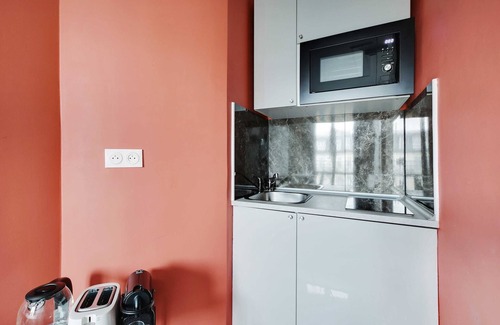 Porte-Saint-Martin Apartment | Comfortable Studio - 2P - Canal Saint-Martin