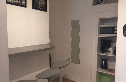 Arsenal Apartment | comfortable studio in Bercy near Lyon train station