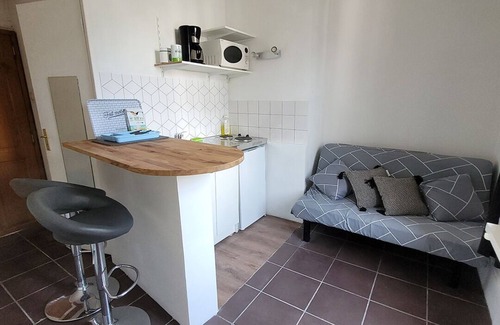 Rouen City Centre Apartment | Comfortable studio in the heart of Rouen, next to the Rouen town hall!